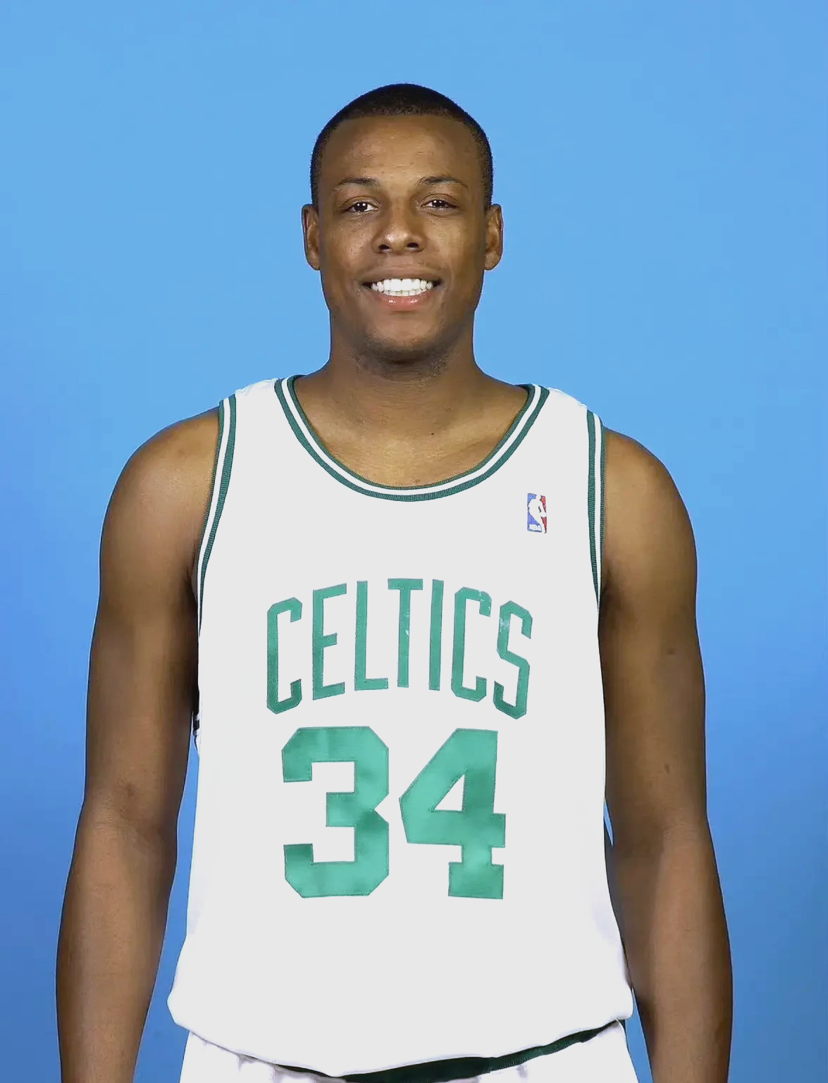 仅1个篮板 仅1个篮板